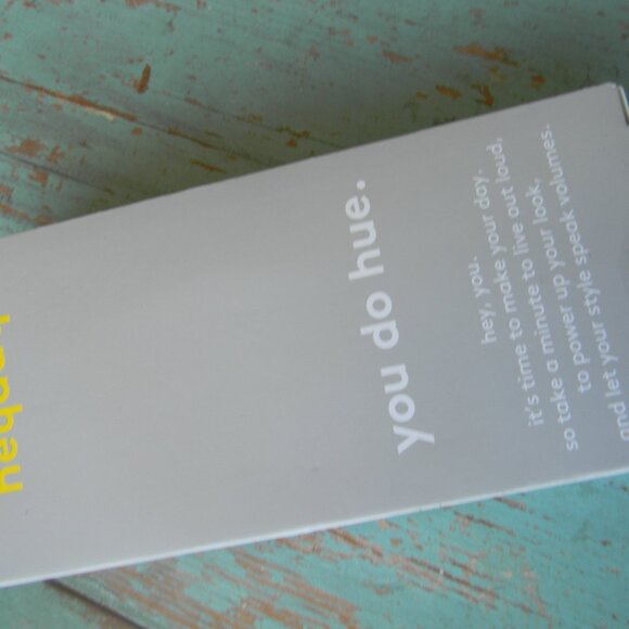 NEW HEYDAY GREEN STRIPED APPLE WATCH BAND 42-49MM 135-215MM WRIST SIZE - Picture 2 of 3